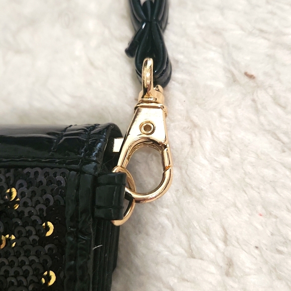 Style & Co. Black & Gold Sequins Wristlet - Picture 7 of 8